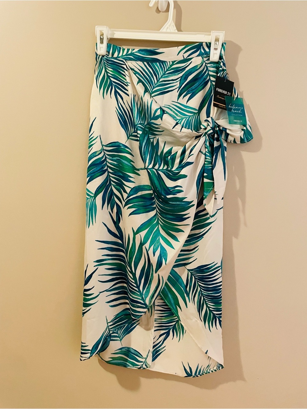 Forever 21 White Wrap Skirt with Teal & Green Palm Print